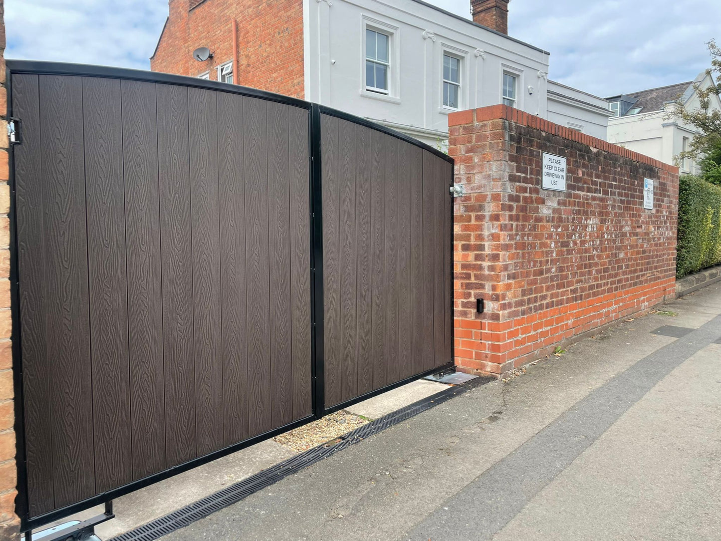 Premium Swing Gate Installation and Replacement Services in Coventry
