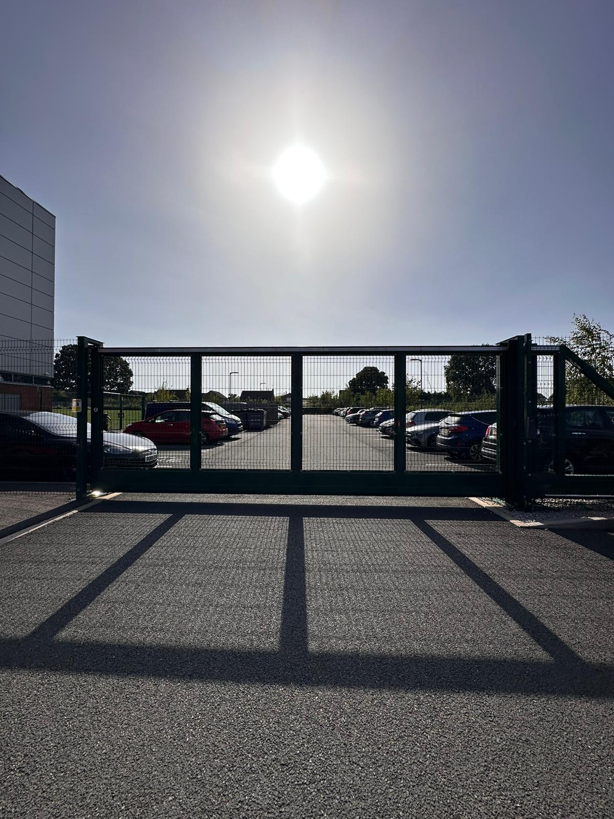 Cantilever Gate