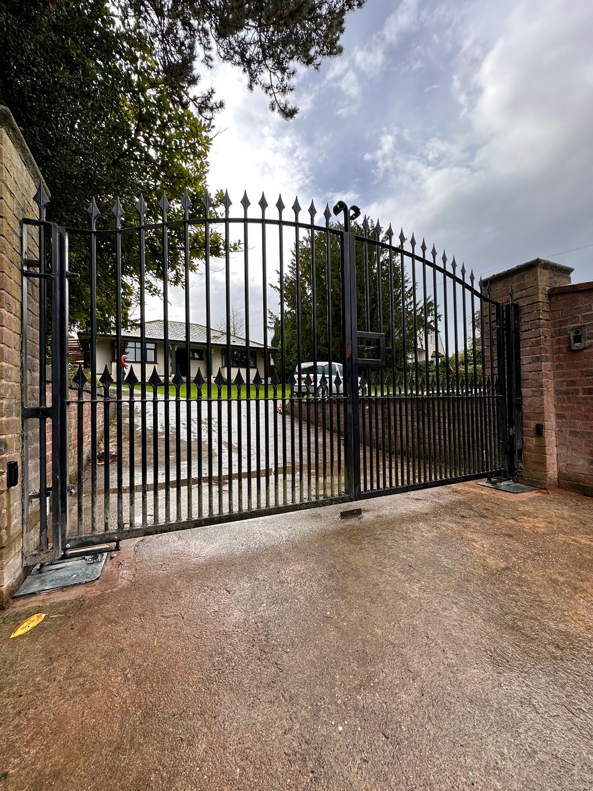 Metal Security Gate - Electric Security Gates - Front Electric Gate