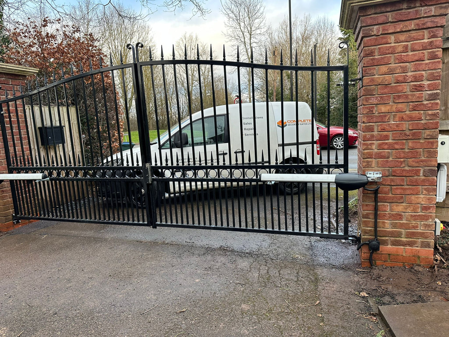 Metal Steel Automated Gate Repair in Kenilworth - Gate Automation - Electric Gates For Driveway - Double Leaf Roger Automation Kit Repair