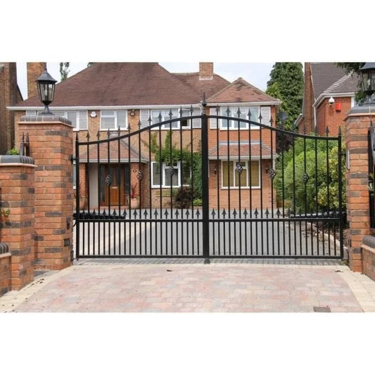 Steel driveway gate - The Ashwood Tall Arch