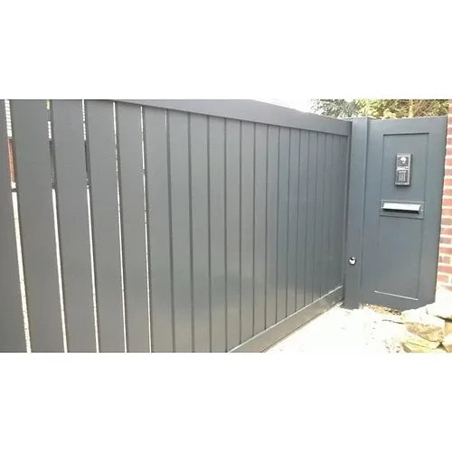 Aluminium driveway gate - The Harrogate
