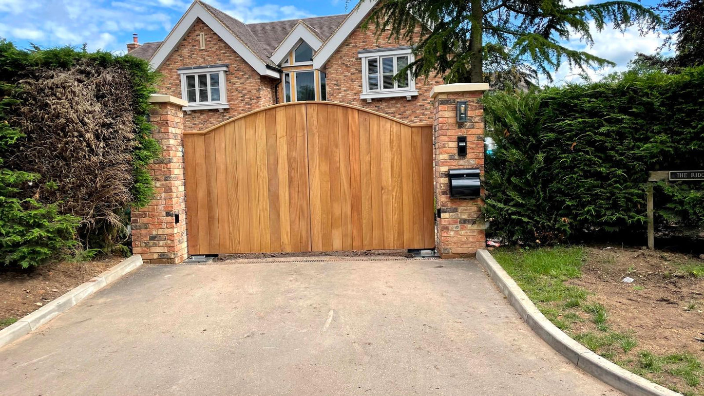 Wooden Electric Gate - Automatic Remote Opening Gates