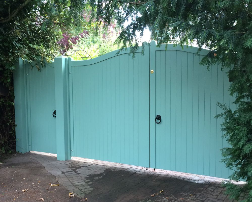 Shrewsbury Omega Wooden Gates Electric Gates